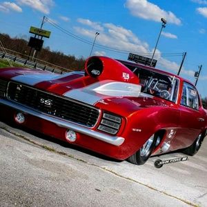 Meet your Posher, April